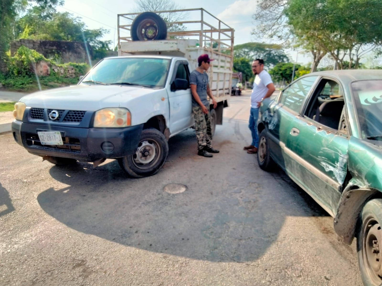 El percance ocurrió en calles de Izamal y los daños fueron de menor cuantía
