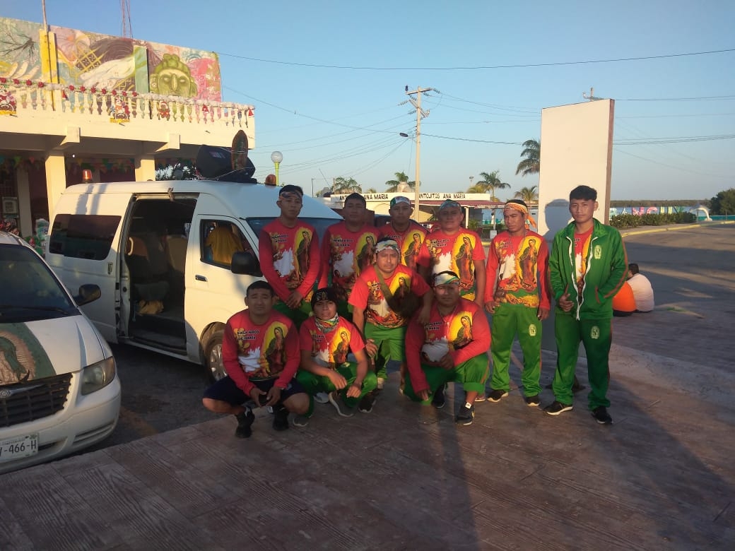 Peregrinos llegan a Sabancuy, Campeche