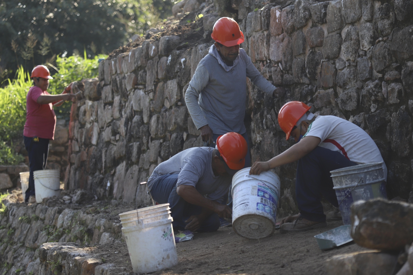 El presidente Andrés Manuel López Obrador anunció la inversión de 4 mil 906 mdp para el rescate de 21 sitios arqueológicos