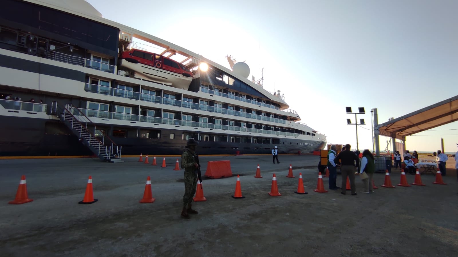 En los próximos días de diciembre el puerto recibirá dos embarcaciones más