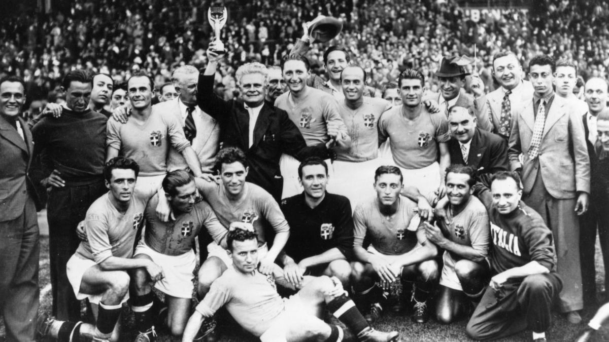 La tercera edición de una Copa del Mundo, previa a la II Guerra Mundial, solo se jugó con 12 equipos La tercera edición de una Copa del Mundo, previa a la II Guerra Mundial, solo se jugó con 12 equipos