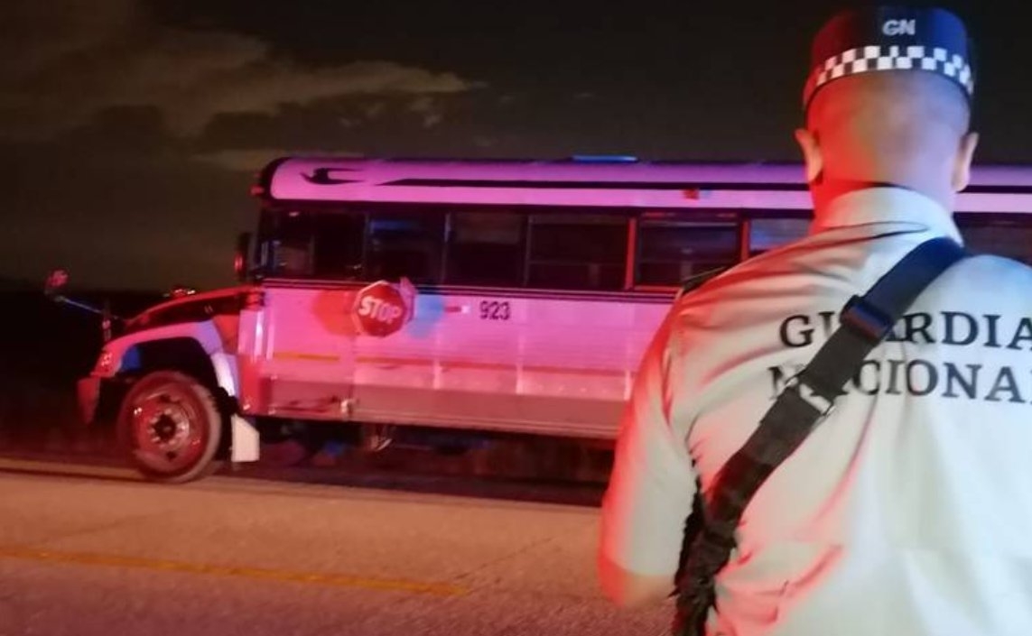 Varios detenidos por disparar contra un autobús en Chihuahua Varios detenidos por disparar contra un autobús en Chihuahua