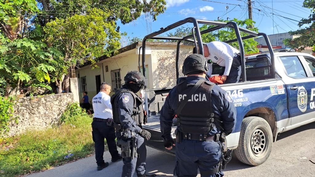 El hombre fue puesto a disposición de las autoridades correspondientes tras causar daños materiales El hombre fue puesto a disposición de las autoridades correspondientes tras causar daños materiales