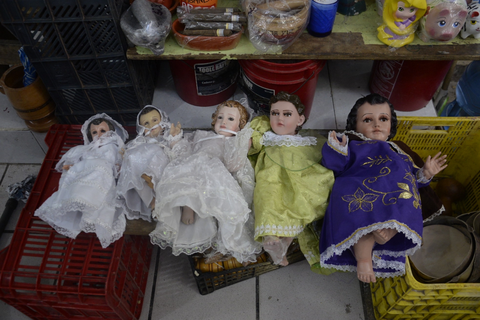 Día de la Candelaria: Visten al Niño Dios con traje anticovid en Mérida
