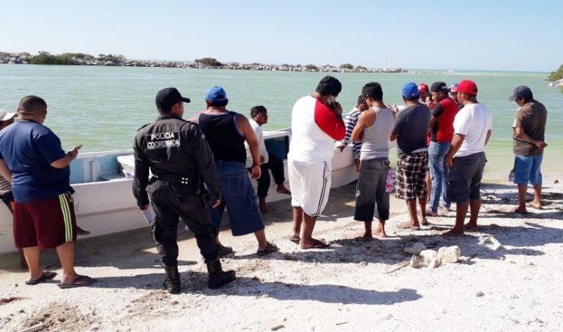 Cinco embarcaciones salieron en busca del hombre de mar