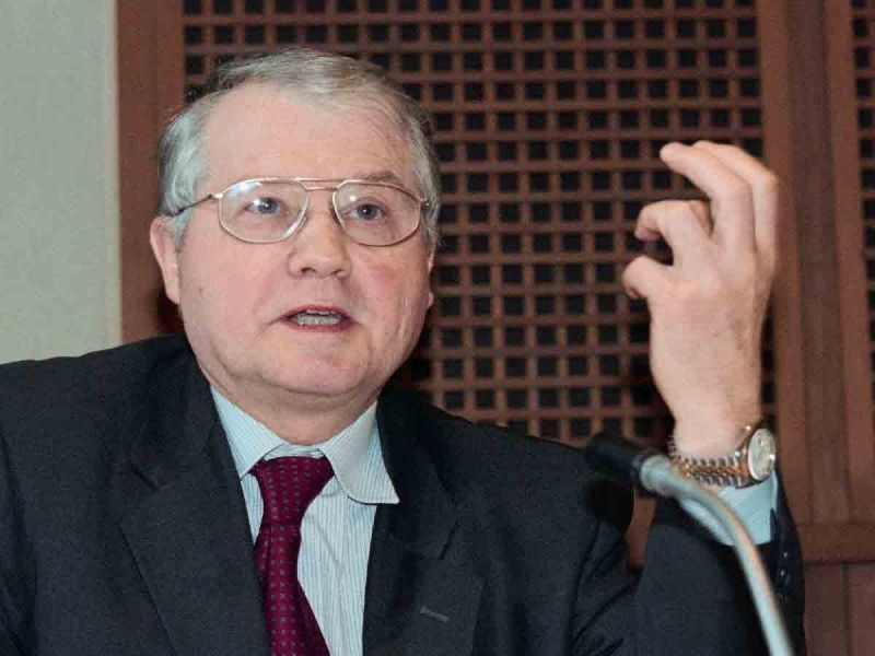 Muere el Nobel francés de Medicina Luc Montagnier, quien descubrió el virus del Sida Muere el Nobel francés de Medicina Luc Montagnier, quien descubrió el virus del Sida