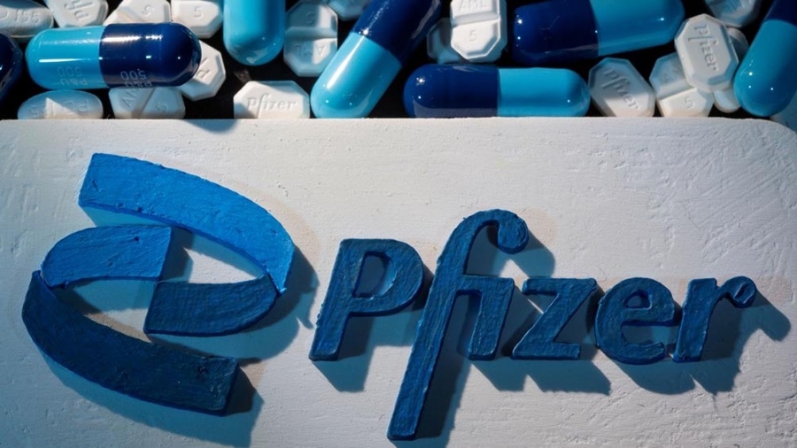 Este tratamiento antiviral, que se administra por vía oral, se comercializa como Paxlovid.