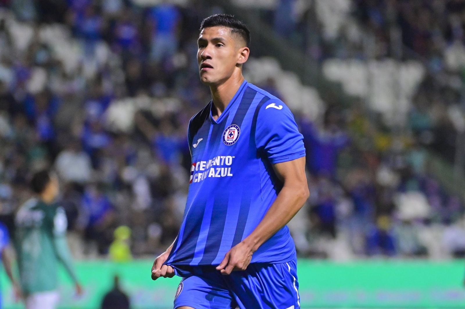Con una victoria contra los rayos, los celestes terminarían como líderes generales de la Liga MX Con una victoria contra los rayos, los celestes terminarían como líderes generales de la Liga MX