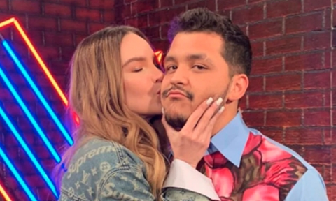 Este domingo, Nodal anunció el rompimiento con Belinda. Foto: Especial