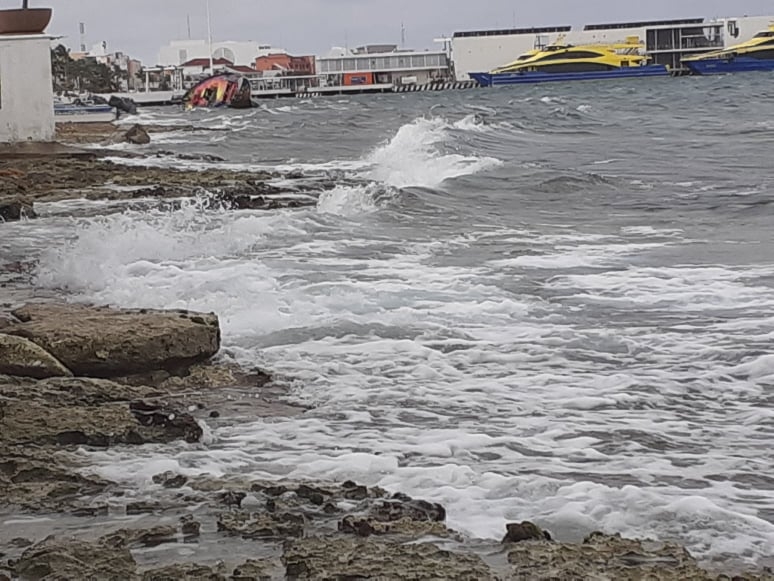 Las Capitanías de Puerto prohibieron la navegación de las embarcaciones menores de 40 pies de eslora en las islas de Q.Roo