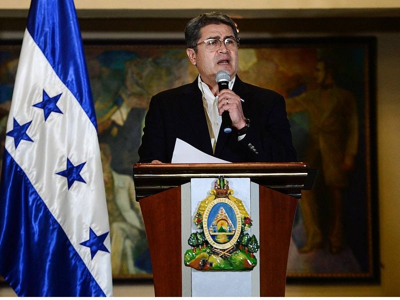 Tras la petición de Estados Unidos para detenerlo y extraditarlo por narcotráfico
