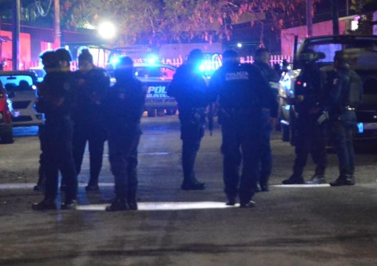 El hombre fue atacado a balazos en la Región 227 de Cancun y trasladado al hospital general, donde finalmente murió