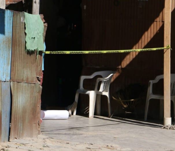 Fueron atacados en su casa Fueron atacados en su casa