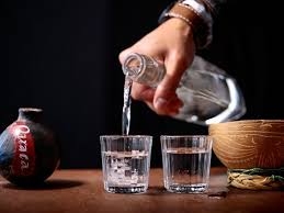 Profeco advierte que este mezcal no lo es y encuentra otros que tienen menos alcohol Profeco advierte que este mezcal no lo es y encuentra otros que tienen menos alcohol