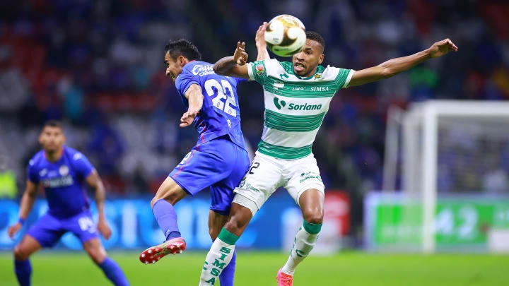 Cruz Azul buscará quedarse con los tres puntos en casa. Foto:  Hector Vivas/GettyImages