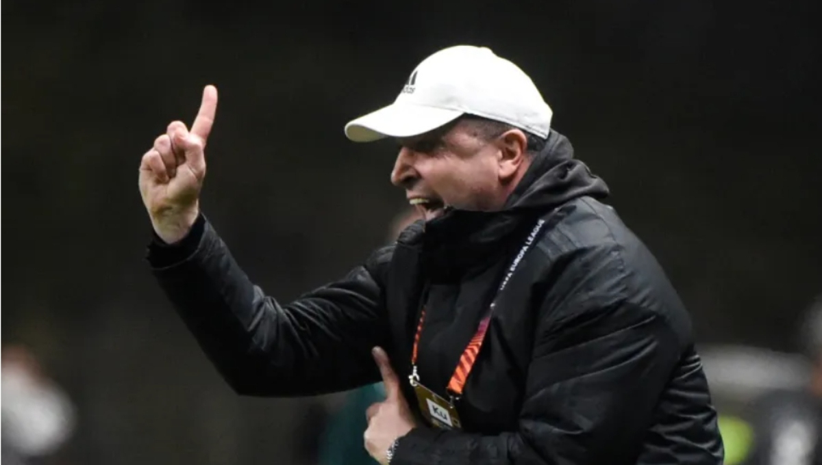 Yuriry Vernydub dejó el cargo de Director Técnico del Sheriff Tiraspol para unirse al ejército ucraniano para combatir a Rusia Yuriry Vernydub dejó el cargo de Director Técnico del Sheriff Tiraspol para unirse al ejército ucraniano para combatir a Rusia