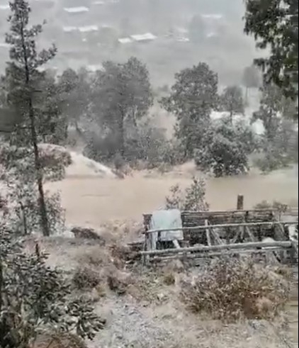 Las fuertes nevadas afectaron comunidades de Guanaceví y Tamazula. Foto: Captura de pantalla