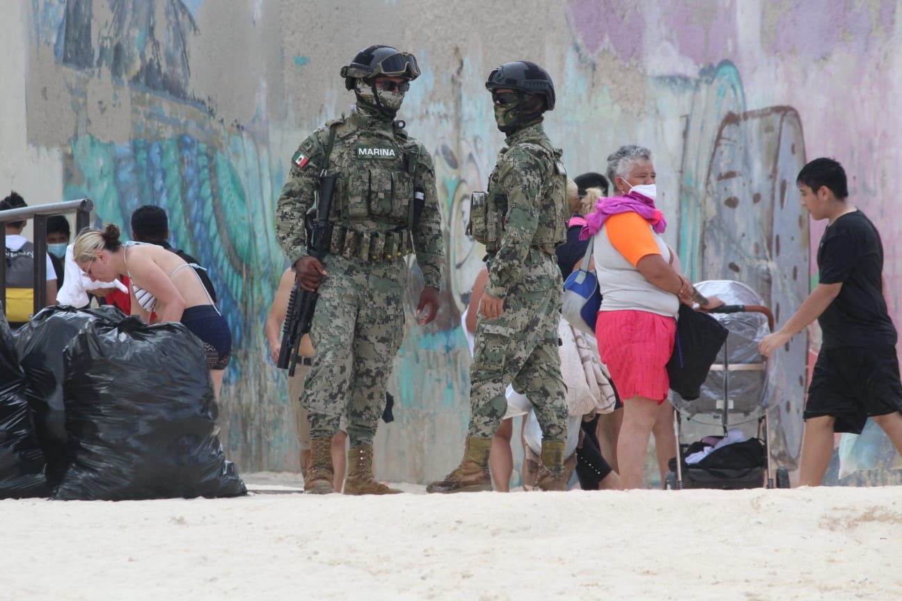 En Quintana Roo, la mesa de seguridad y la construcción de la paz trabajó en los operativos Vive Seguro y Playa Segura, pero también en la revisión de penales