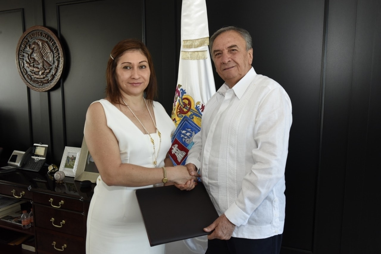 Todos los contratos de prestación de servicios fueron revisados y aprobados por Olivia del Carmen Rosado Brito Todos los contratos de prestación de servicios fueron revisados y aprobados por Olivia del Carmen Rosado Brito