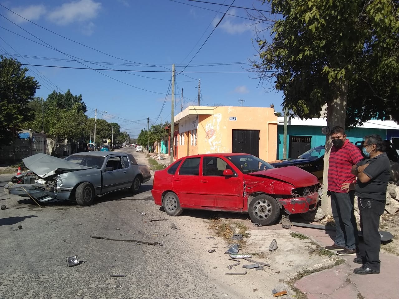Ninguno de los conductores salió herido Ninguno de los conductores salió herido