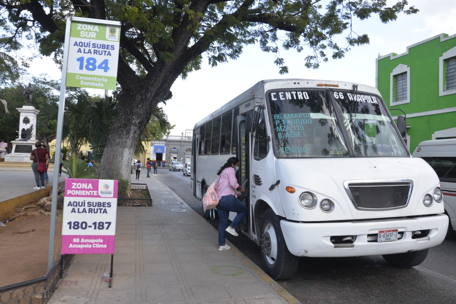 Usuarios desconfían de que se renueven los autobuses Usuarios desconfían de que se renueven los autobuses