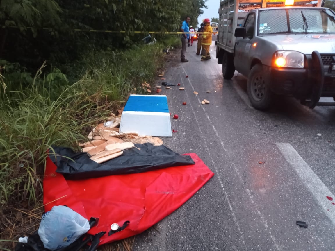 Los ocupantes del vehículo se dieron a la fuga caminando con rumbo desconocido.