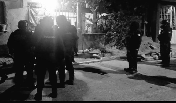 Las víctimas fueron ejecutadas dentro de su domicilio. Foto: Twitter @Estado20 Las víctimas fueron ejecutadas dentro de su domicilio. Foto: Twitter @Estado20