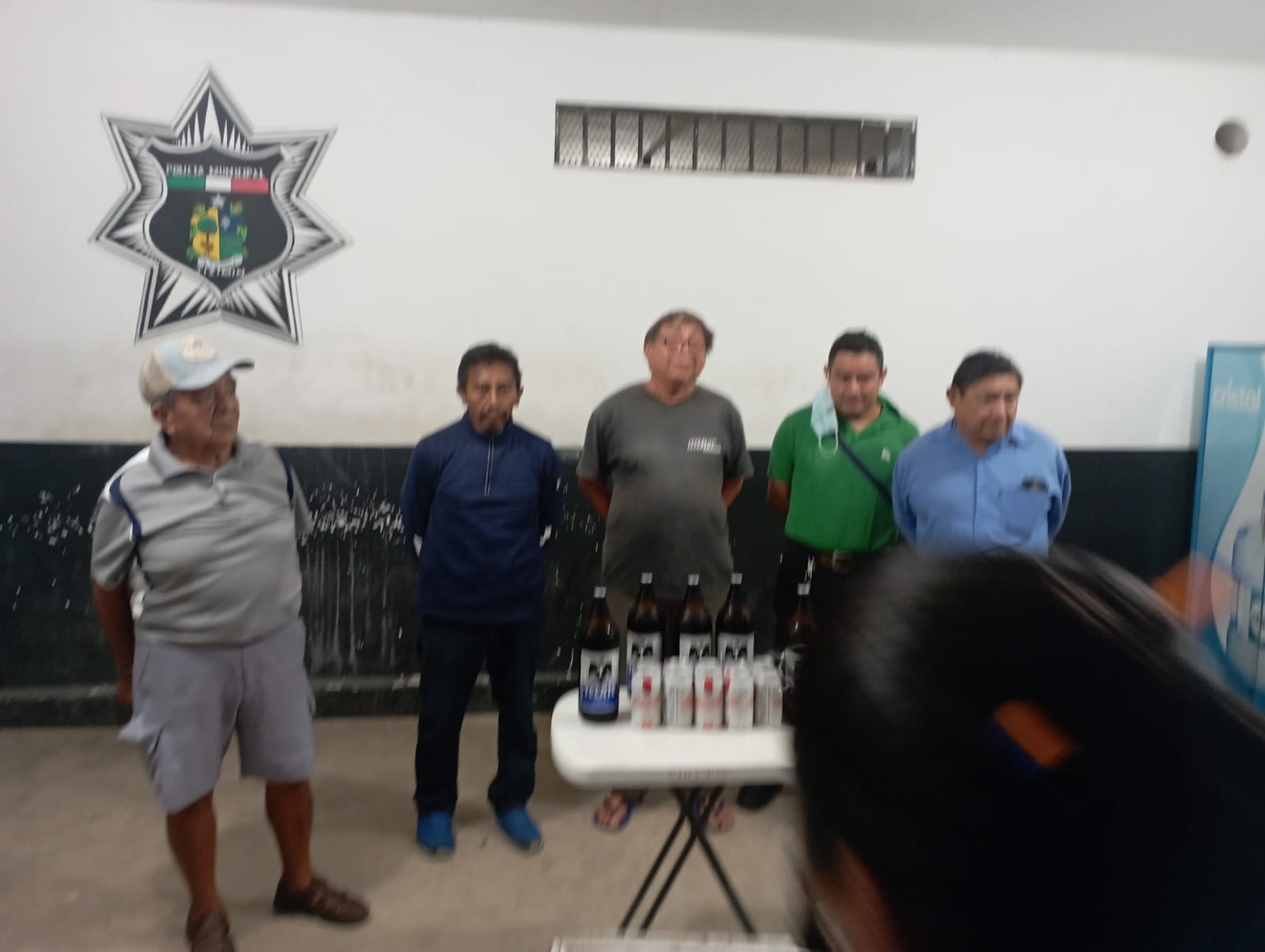 En el operativo, se detuvieron a cuatro personas