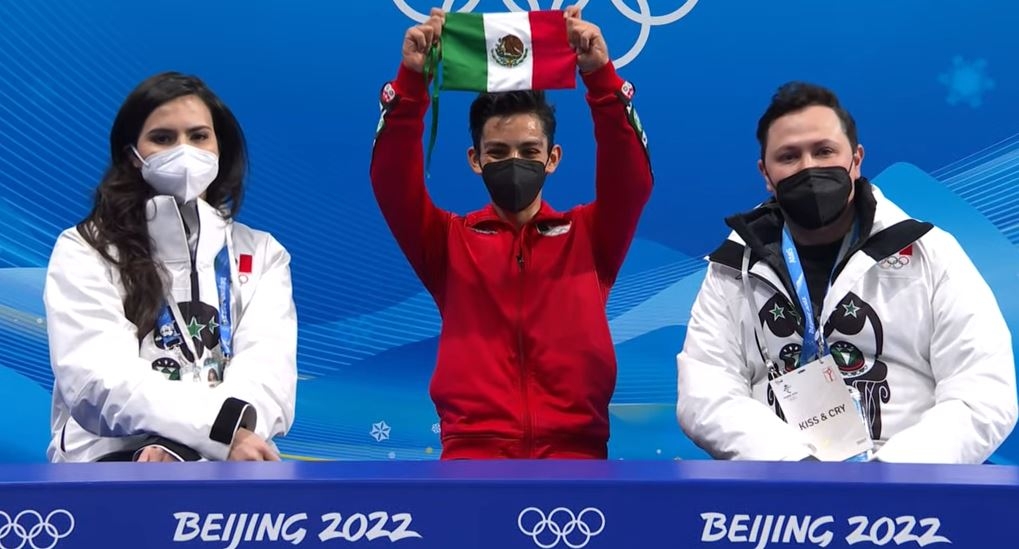 Donovan Carrillo logra 138.44 puntos en su rutina final
