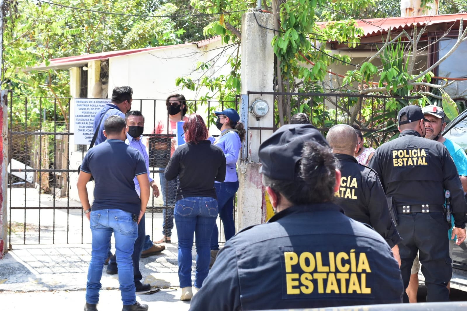 Al lugar arribaron elementos de la Policía Estatal y del DIF Campeche Al lugar arribaron elementos de la Policía Estatal y del DIF Campeche
