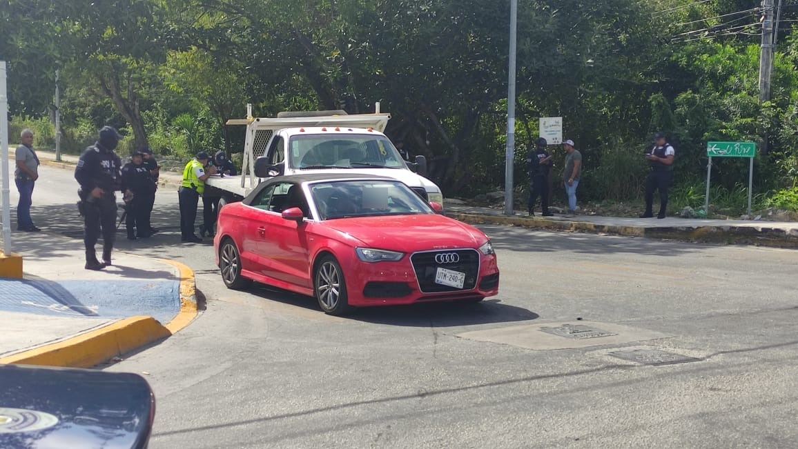 El hombre murió en el lugar de los hechos tras recibir diversos impactos de bala en el cuerpo en Playa del Carmen