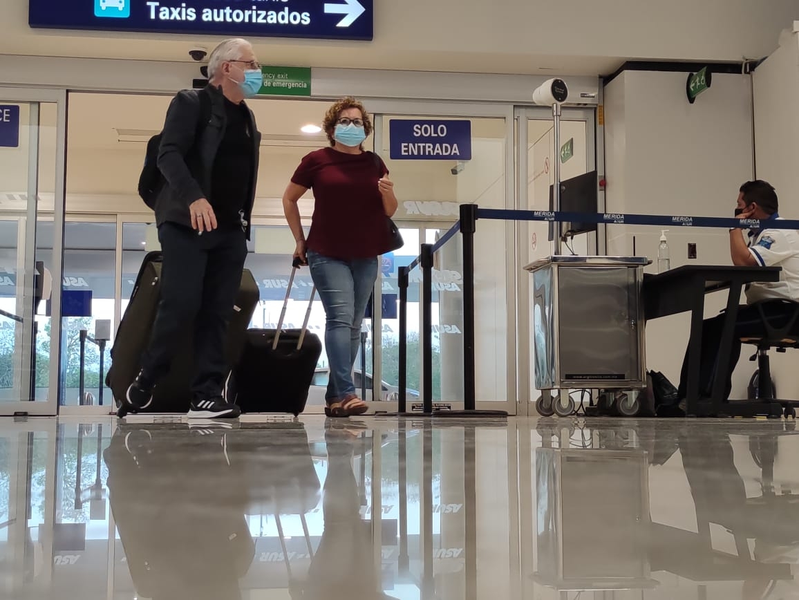 El aeropuerto de Mérida inició operaciones desde muy temprana hora con destino a la Ciudad de México El aeropuerto de Mérida inició operaciones desde muy temprana hora con destino a la Ciudad de México