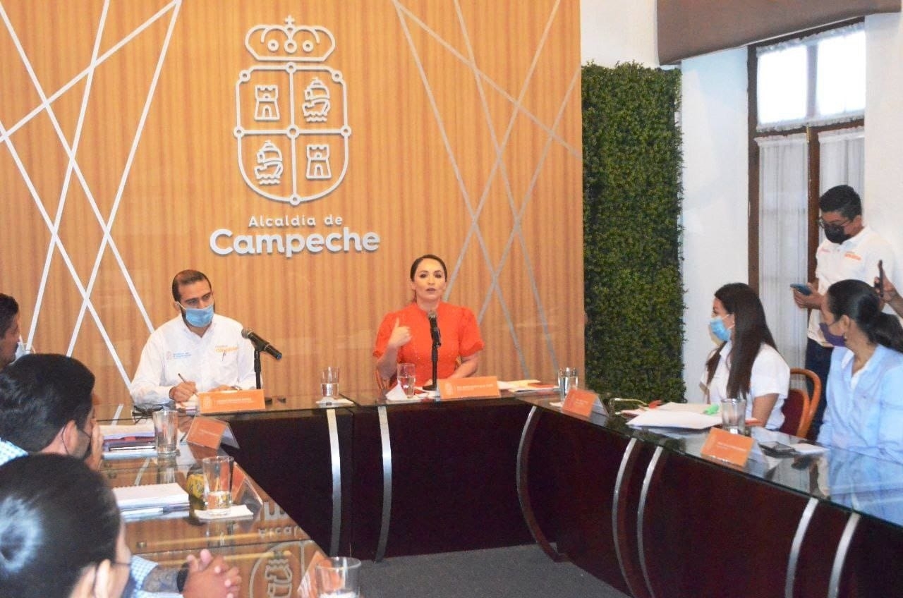 La presidenta municipal, acusó en redes sociales sobre el acto de vandalismo