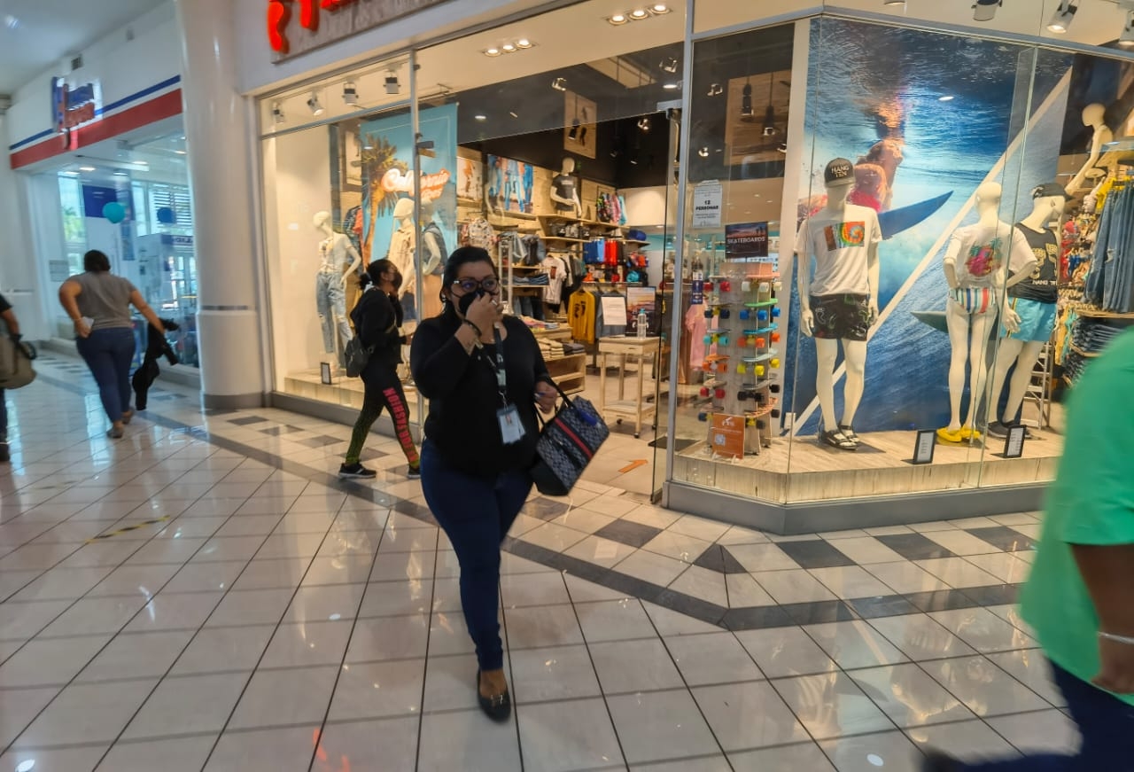 Actualmente la plaza de Mérida cuenta con 79 locales vacíos de 356 existentes