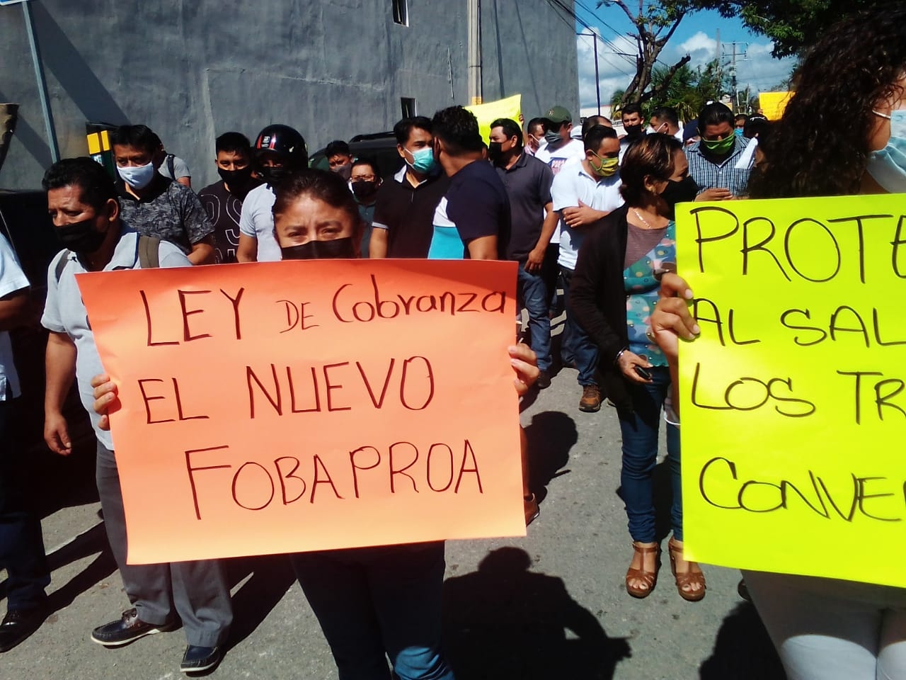 Asegura que la nueva Ley es comparada con el Fobaproa, el cual se hizo para rescatar la banca en México