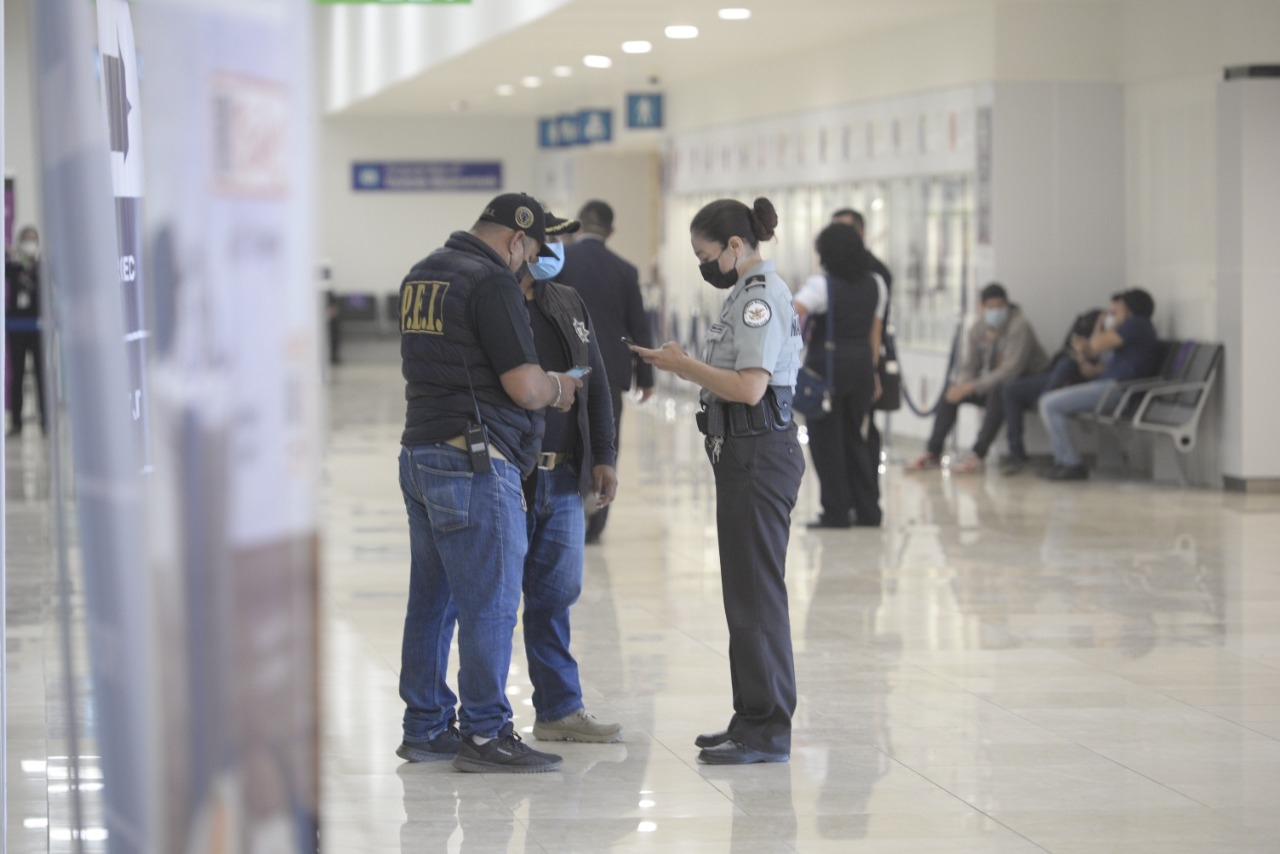 Las autoridades montaron un operativo grande Las autoridades montaron un operativo grande