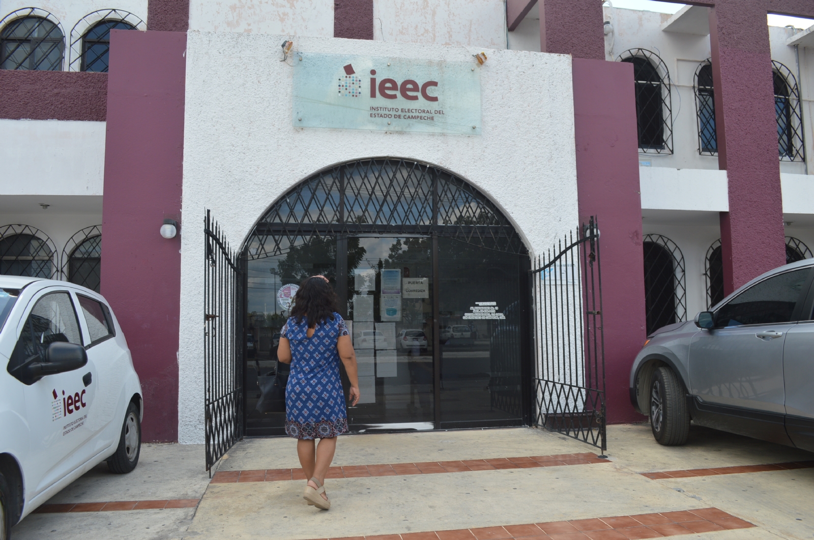 El IEEC cuenta con 129 trabajadores por lo que la reducción de la plantilla laboral en un 30% El IEEC cuenta con 129 trabajadores por lo que la reducción de la plantilla laboral en un 30%