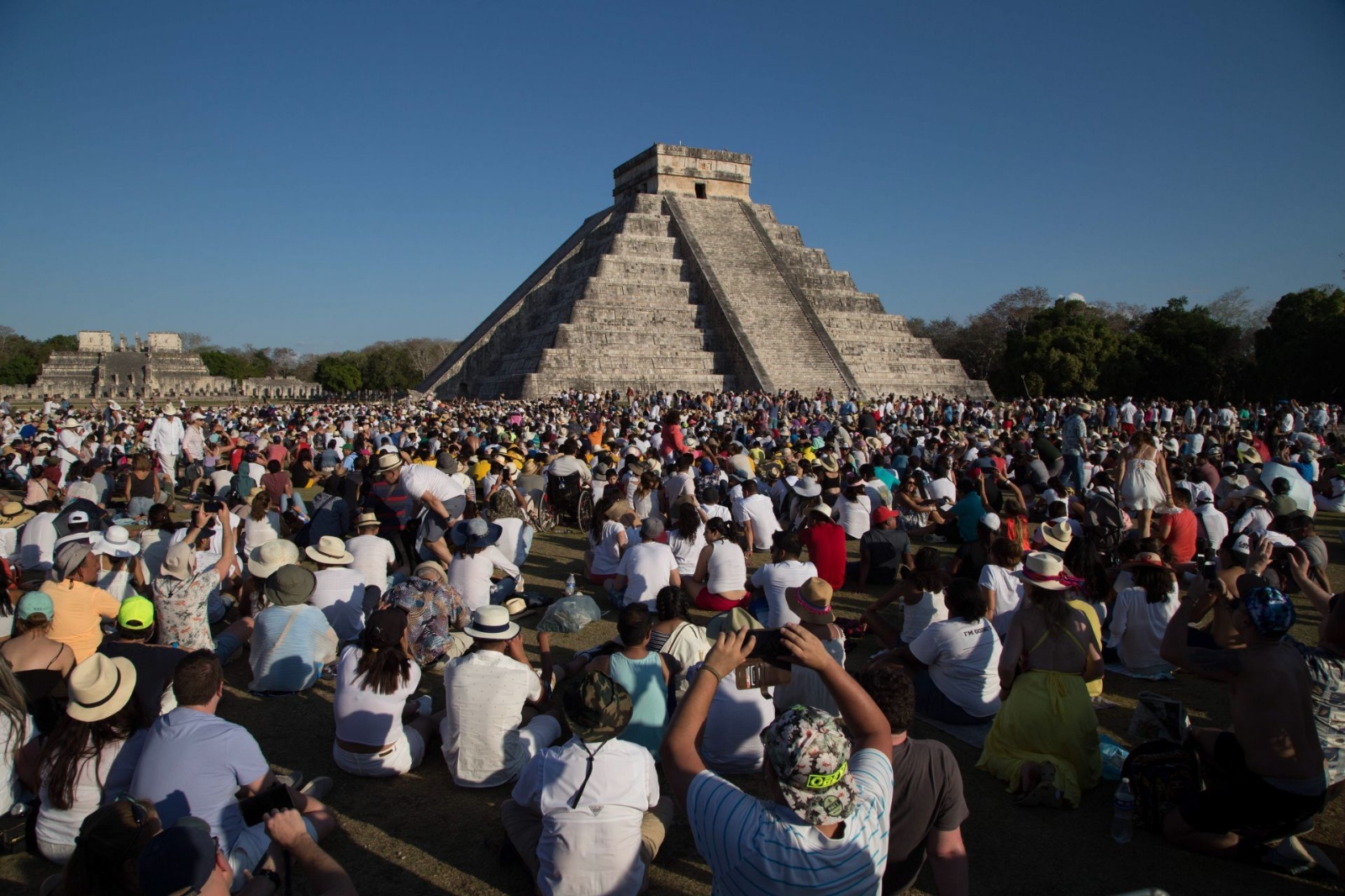 Para ingresar, los visitantes tendrán que cumplir con el uso de cubrebocas en todo momento, aplicación de gel y toma de temperatura, así como el uso de tapete desinfectante en la entrada Para ingresar, los visitantes tendrán que cumplir con el uso de cubrebocas en todo momento, aplicación de gel y toma de temperatura, así como el uso de tapete desinfectante en la entrada