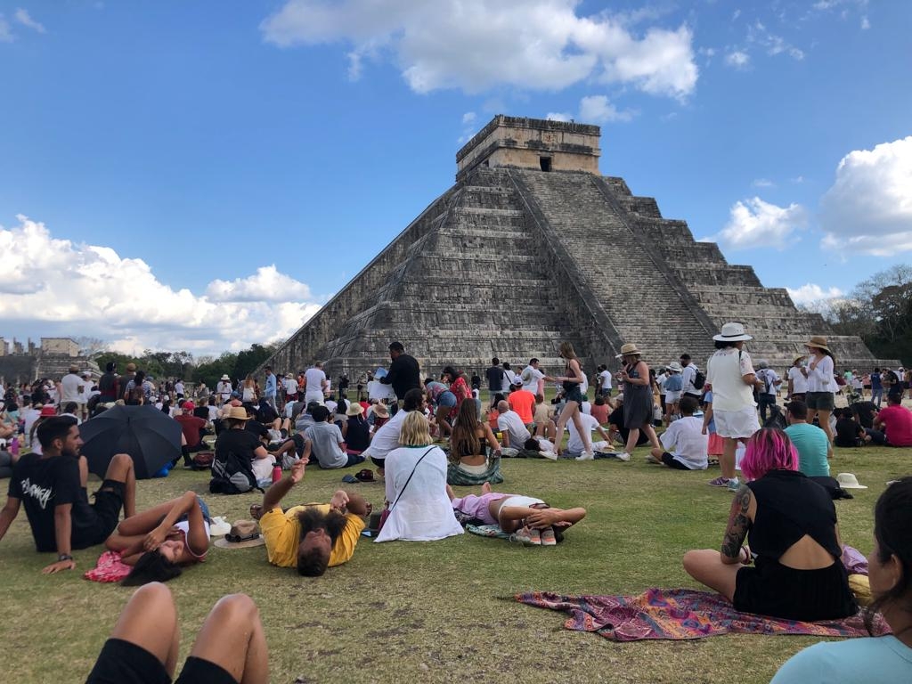 Cerca de 15 mil personas esperan presenciar el fenómeno arqueoastrónomico desde Chichén Itzá