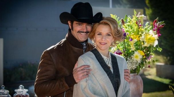 Pablo Montero e Iliana Fox son los protagonistas de la historia. Foto: El Último Rey Pablo Montero e Iliana Fox son los protagonistas de la historia. Foto: El Último Rey