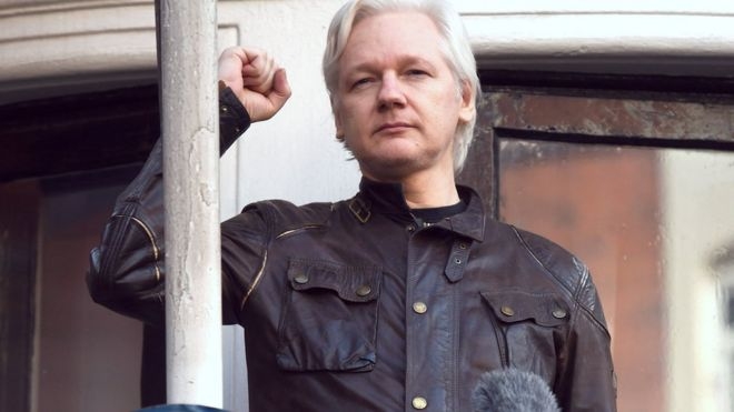 Assange fue liberado de la cárcel tras llegar a un acuerdo Assange fue liberado de la cárcel tras llegar a un acuerdo