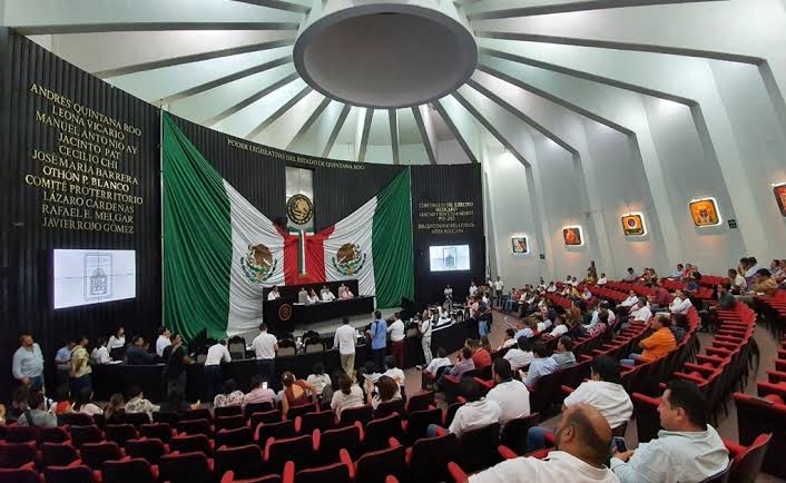 Además de elegir al quién será el nuevo gobernador de Quintana Roo, también se elegirán cargos públicos
