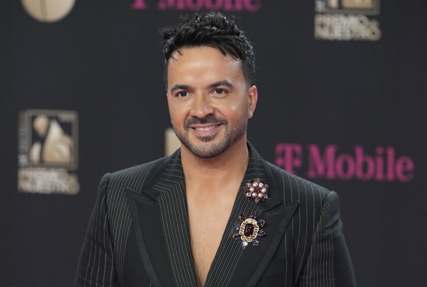 Luis Fonsi y Luis Yatra presentarán la música latina en la gala.Foto: Especial