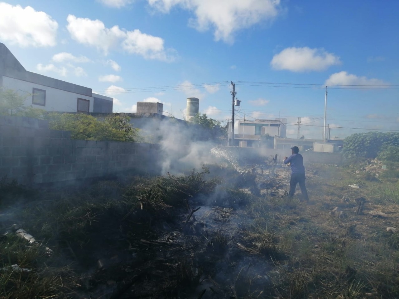 El 60 por ciento de las denuncias son contra dueños de terrenos que queman su basura