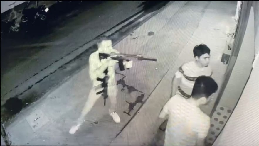 El incidente ocurrió esta madrugada en un negocio localizado en el centro de Bacalar