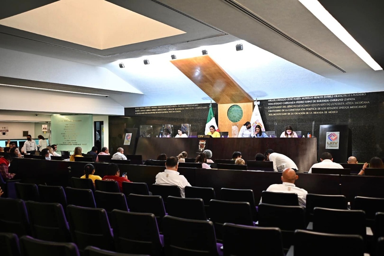 Diputados se mantienen en duda por los resultados del gobierno de Layda Sansores