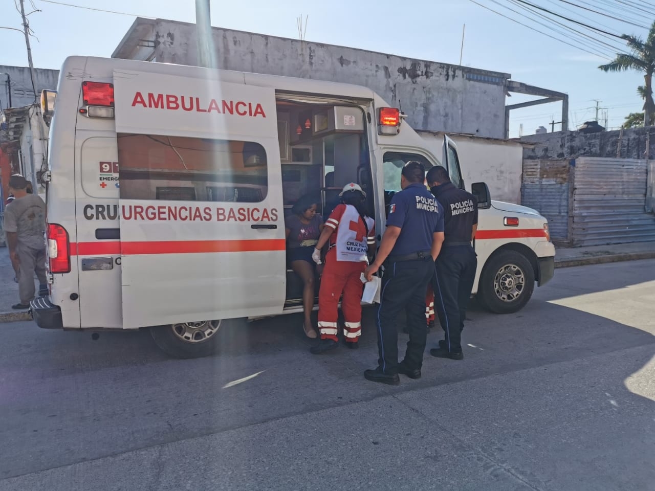 La mujer fue valorada por elementos de la Cruz Roja
