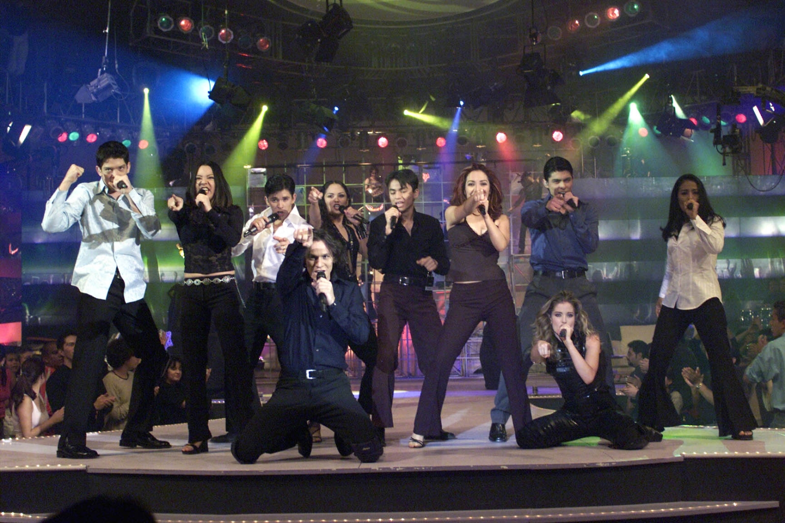 Comenzó su carrera en el año 2011 en el reality show de "La Academia" y hoy se encuentra abriéndose camino en Hollywood, d
