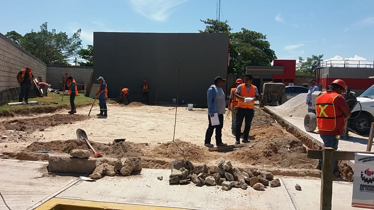 Las empresas pagan hasta 600 pesos menos, situación que no es del agrado de los obreros Las empresas pagan hasta 600 pesos menos, situación que no es del agrado de los obreros