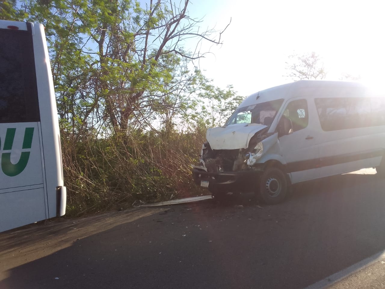 La vagoneta quedó el pérdida total La vagoneta quedó el pérdida total